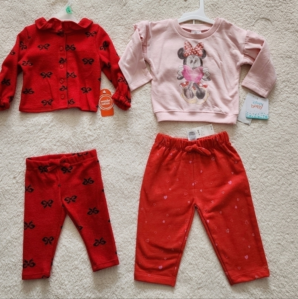 Baby girl Christmas & Valentine's Day Minnie Mouse outfit bundle, size 6/9 month - Picture 3 of 4